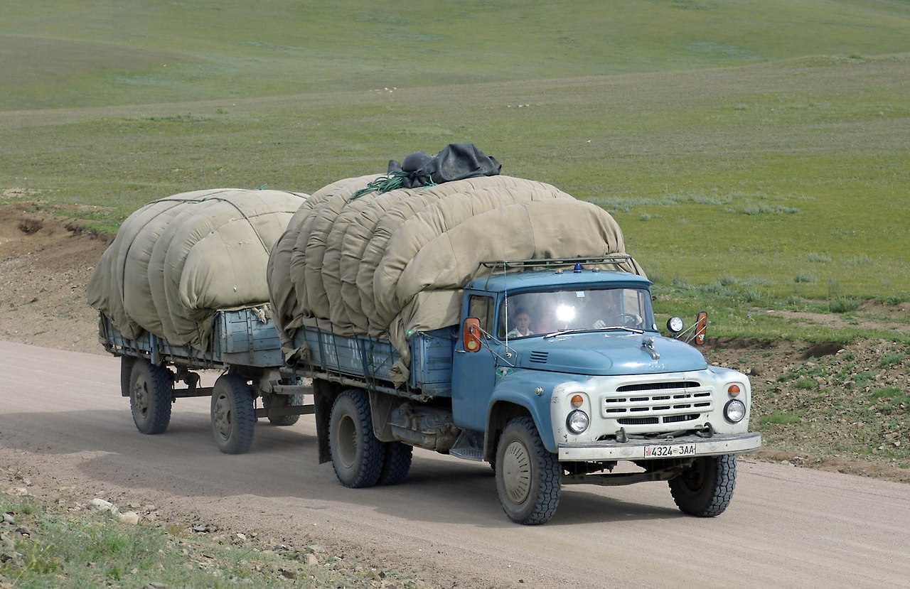 ЗИЛ 130 В Монголии