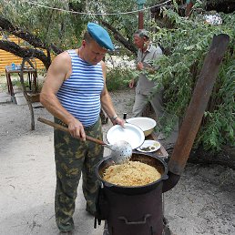 Виктор, 58 лет, Геническ