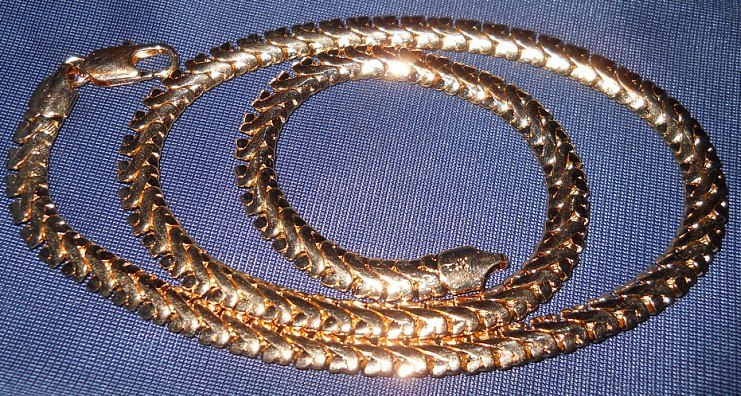 Плетение кобра золото цепочка