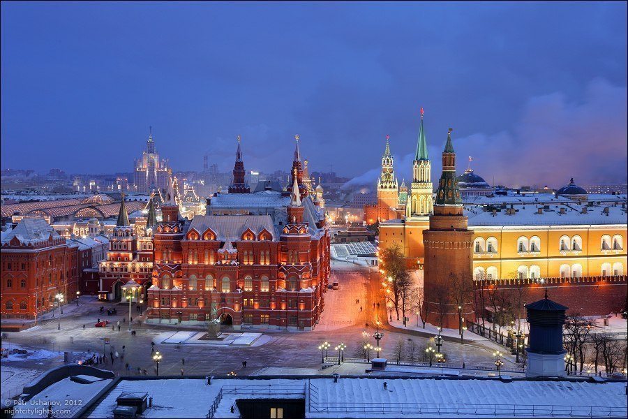 Москва зимой. Зимний Кремль Москва. Кремль зимой. Московская зима.