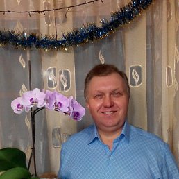 Игорь, 58 лет, Шахтерск