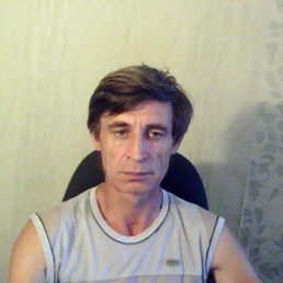 Николай, 62 года, Калининск