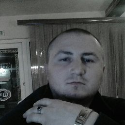 maksim, 34 , 