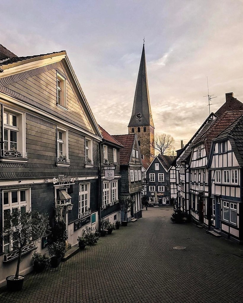 Улица спасибо. Hattingen Германия. Улицы Германии.