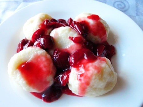 ТВОРОЖНЫЕ КЛЕЦКИ С ВИШНЯМИ - РЕЦЕПТЫ МЕНЮ БЛЮДА ДЛЯ ДЕТЕЙ, ПРИКОРМ ...