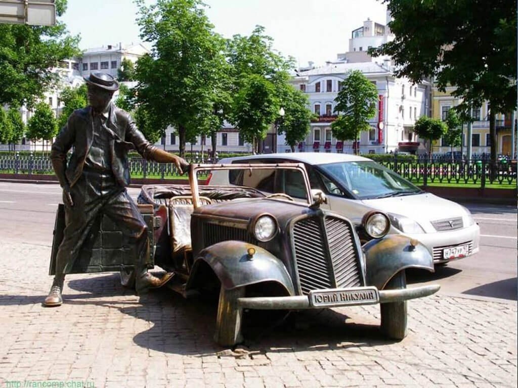 Цветной бульвар москва фото летом