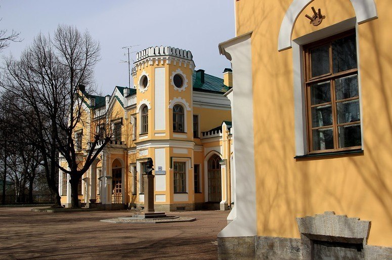 Львовский дворец в Стрельне. Великокняжеские дворцы Петербурга. Дворец Шептицких Львов дворец. Великокняжеские дворцы Петербурга Рязанцев.