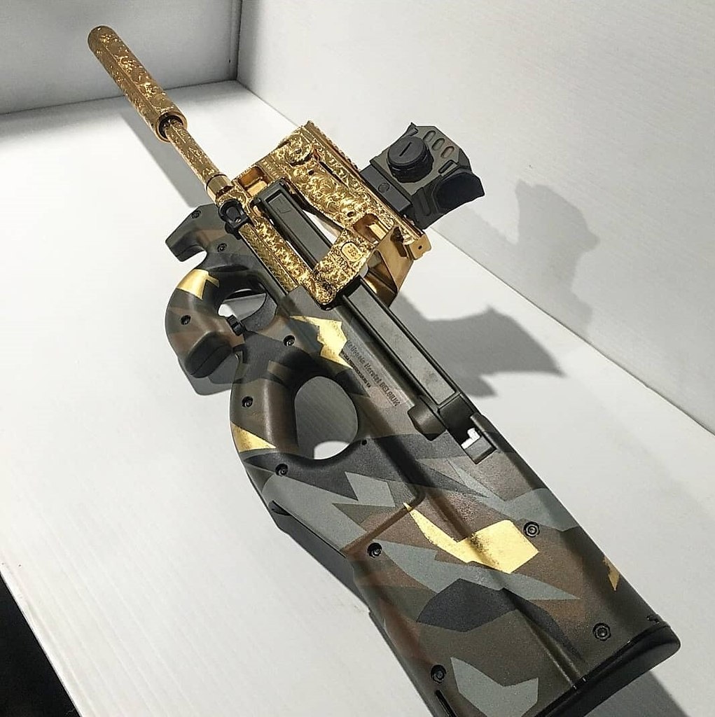 Оружие FN p8000
