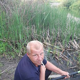 Юрий, 56 лет, Каменское