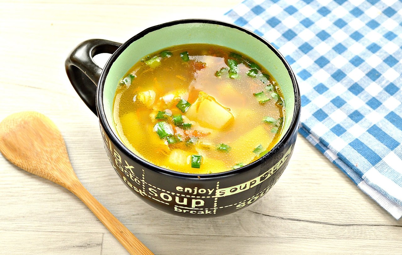 Гороховый суп с маринованными огурцами