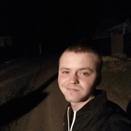 Макс, 25, Новошахтинск