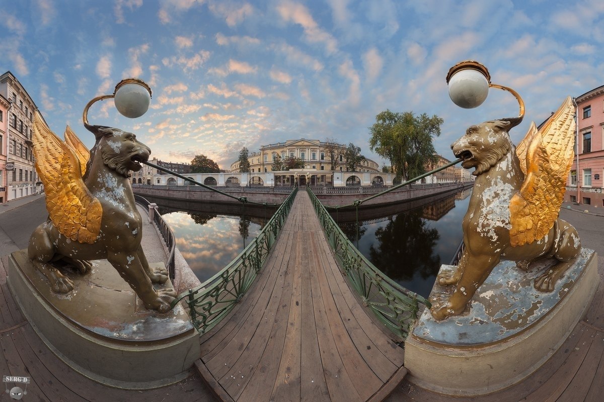 банковский мостик в санкт петербурге