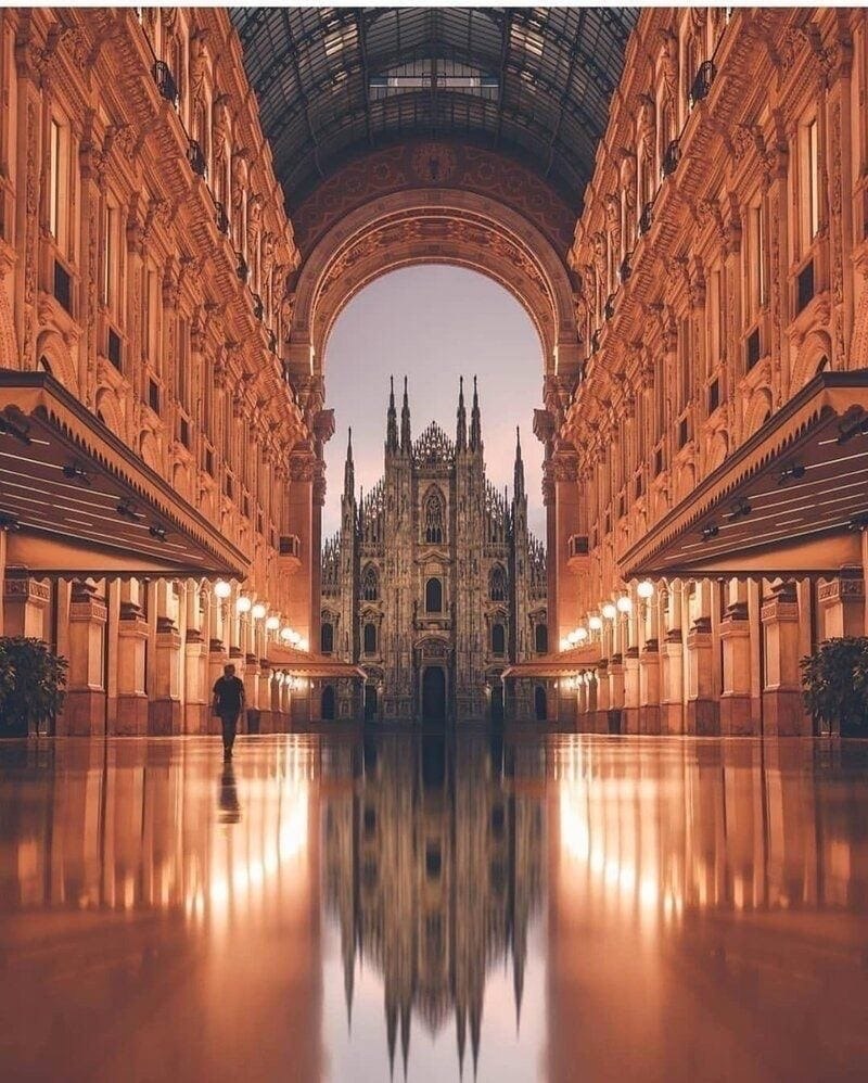 Италия Милан