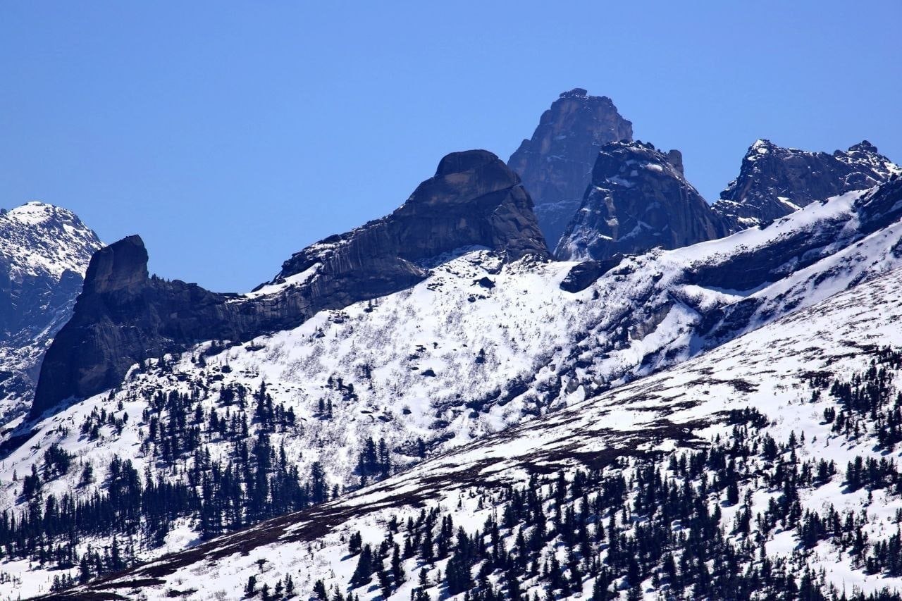 Ергаки в мае фото