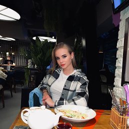Юля, 22 года, Пермь