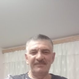 Валерий, 58 лет, Волгоград