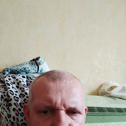 Игорь, 45 лет, Уссурийск