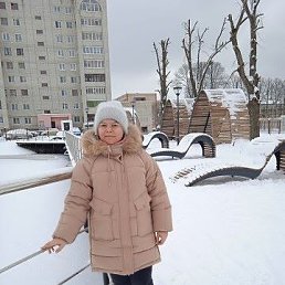 мариша, 23, Новозыбков