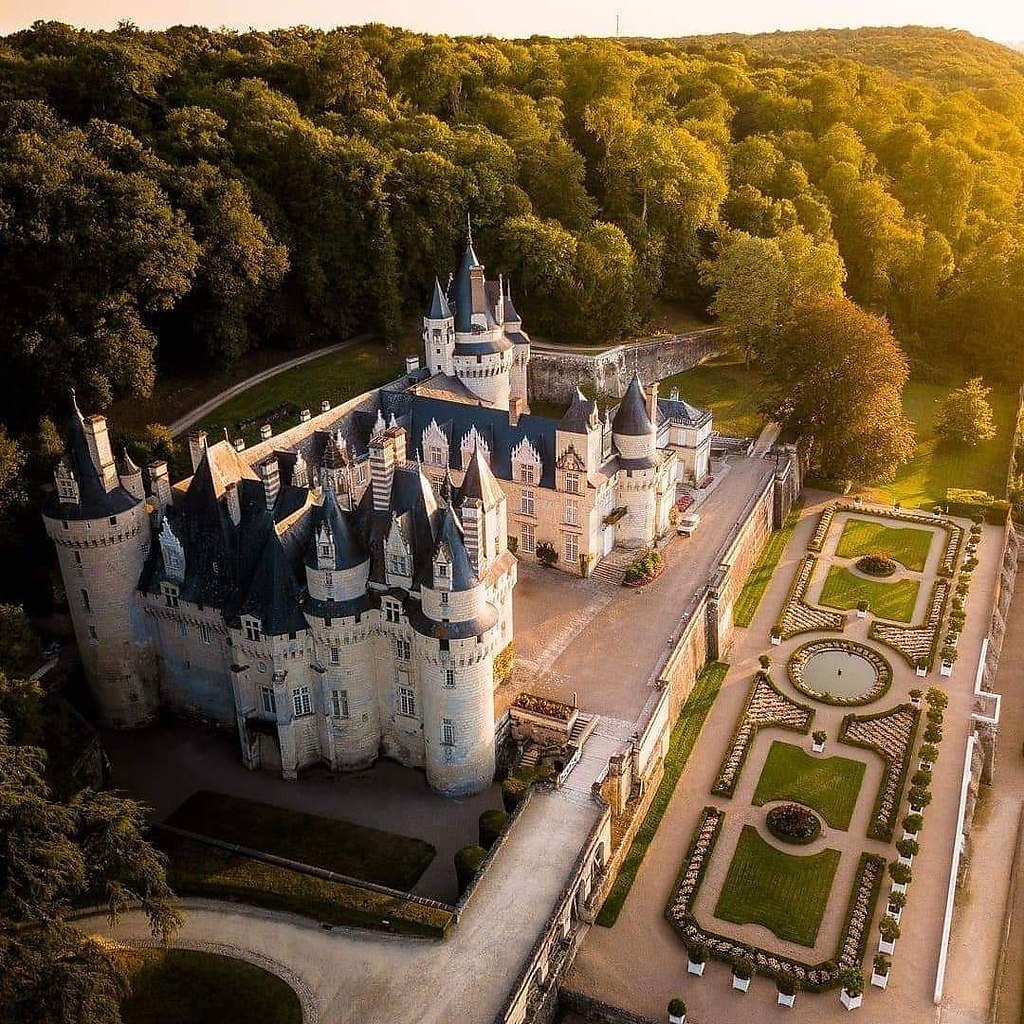 Замок Жосселен Франция