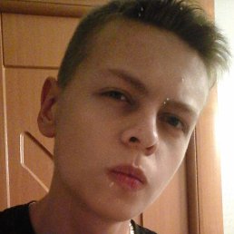 Дмитрий, 22, Касли