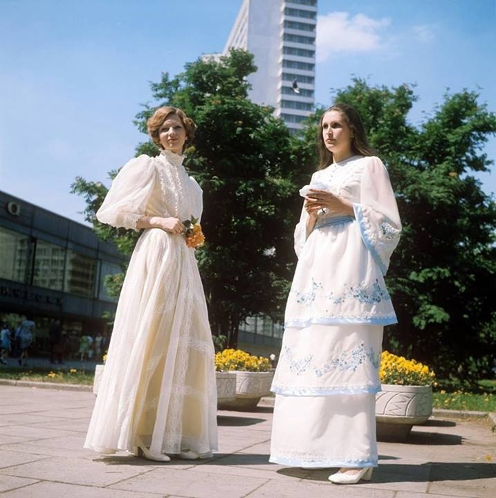 Платья 1985 года