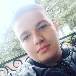 Кирилл, 19, Краснодар