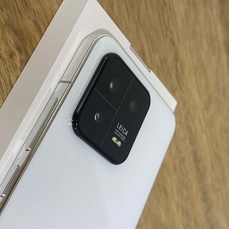 Xiaomi 13 pro white