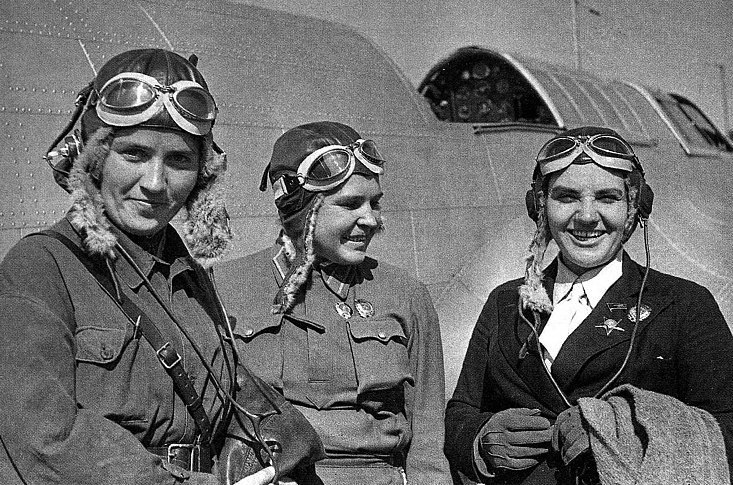 2 ноября 1938 г. первым женщинам в СССР присвоено ... - Назад в СССР ...
