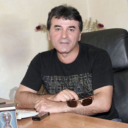 Ahmat, , 60 