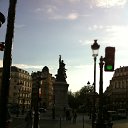 ���� Mi, ���������, 51 ��� - ��������� 30 ���� 2011 � ������ �Paris�