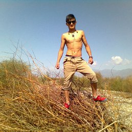 ���� **Oska & Aika, �����������, 32 ���� - ��������� 15 ������� 2012