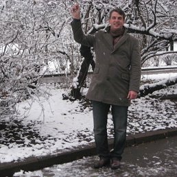 Dave, �������, 52 ����