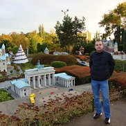 vitaliy, 47 , 