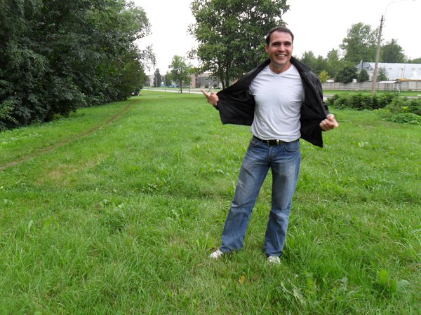  : Vesder26 Abdurahman, 46 , 