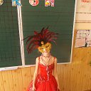  &quot;Ledi in red&quot;     