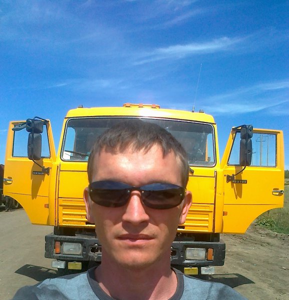 Фотография «Бип-бип» - Тимур, 37 лет, Бугуруслан Фото машины: Тимур, 37 лет, Бугуруслан в конкурсе "Бип-бип"