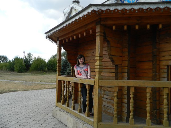   :     - Yuliya, 