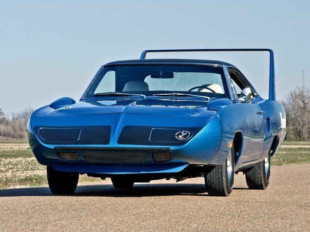 Plymouth Roadrunner Superbird (1970). : 6900 3 V8  : 425 ..,  5000 ... - 3