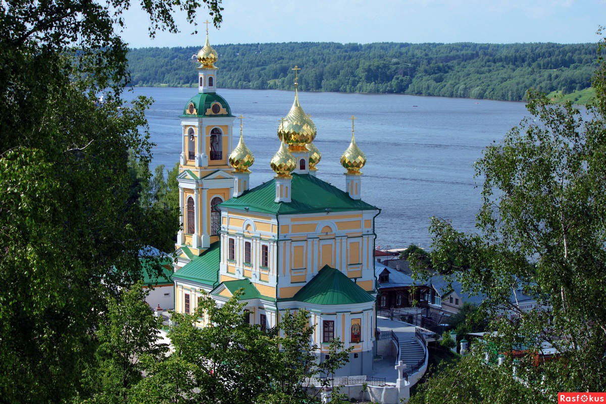 Плес достопримечательности фото и описание Плёс. Церковь Воскресения Христова