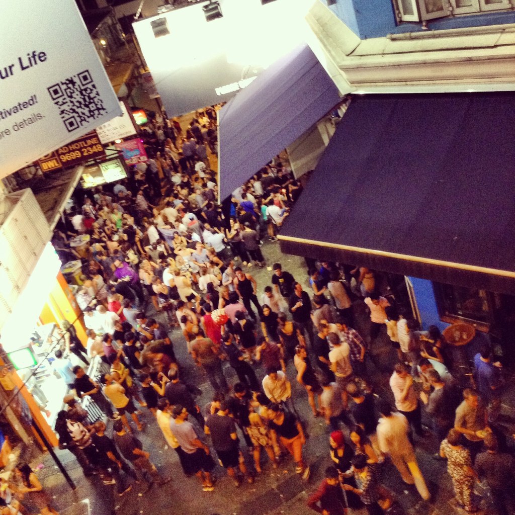 .    . Lan Kwai Fong street, central station, Hong Kong.  , ... - 5