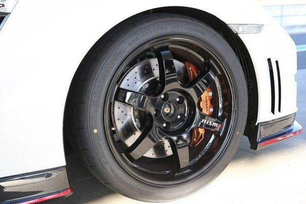 Nismo Track Package Nissan GT-R. Двигатель: V6 3.8 Мощность: 600 л.с. Крутящий момент: 652 Нм ... - 3