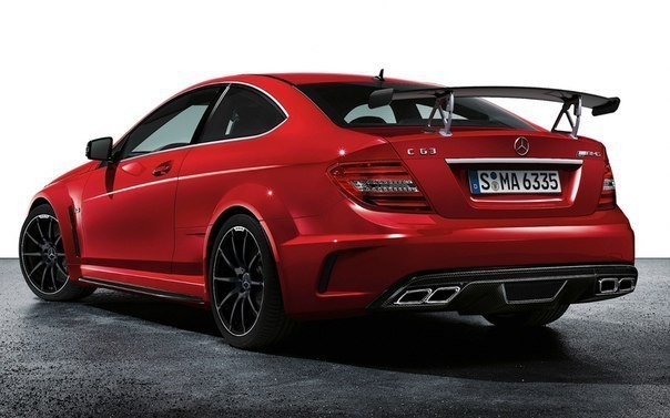 Mercedes-Benz C 63 AMG Coup - 3