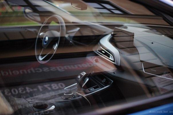 BMW i8. - 4