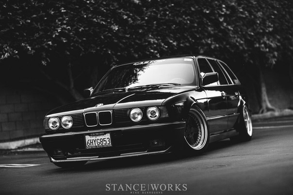 THE CASTRO MOTORSPORT 480-HORSEPOWER TURBOCHARGED E34 WAGON. - 8