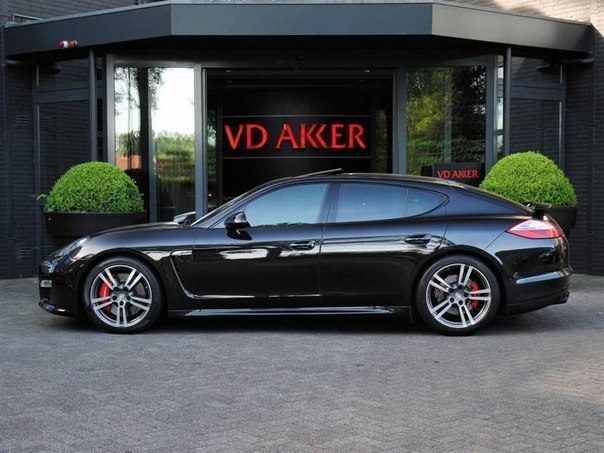 Porsche Panamera GTS - 3