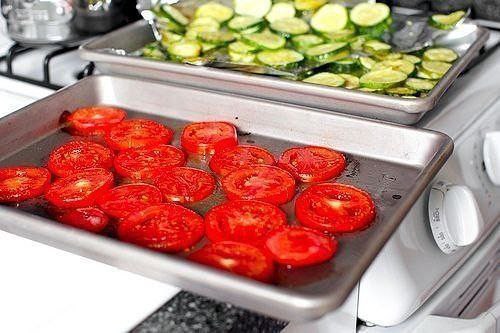 Рисовая запеканка с кабачками и помидорами.Ингредиенты:1/3 чашки сырого белого длиннозерного риса5 ... - 3