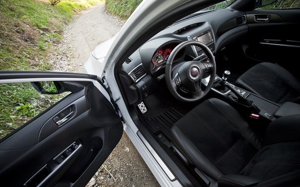 Subaru Impreza WRX STI - 4