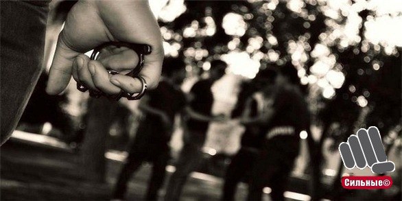 За Друга - рвать... За Девушку - бить... За Брата - стрелять... За Мать и Отца - казнить..