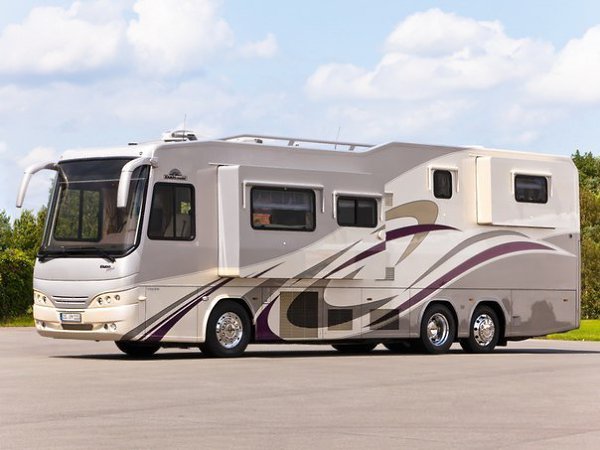 Роскошный дом на колёсах Vario Perfect 1200 Platinum от Volvo - 5