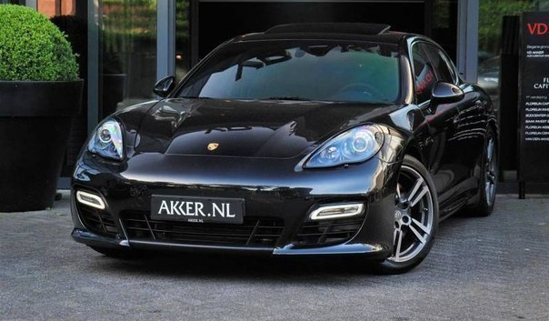Porsche Panamera GTS